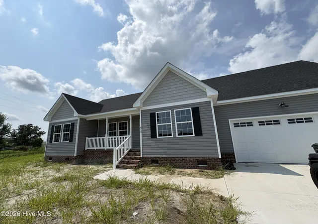 Photo 2 of Single family home for sale at 615 Meadstown Rd, Elizabeth City, NC 27909 | MLS# 100597134 | Listing updated on 2026-08-19