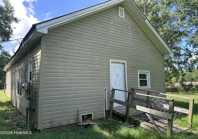 Photo 4 of Single family home for sale at 2644 Spies Rd, Robbins, NC 27325 | MLS# 100596954 | Listing updated on 2026-08-19