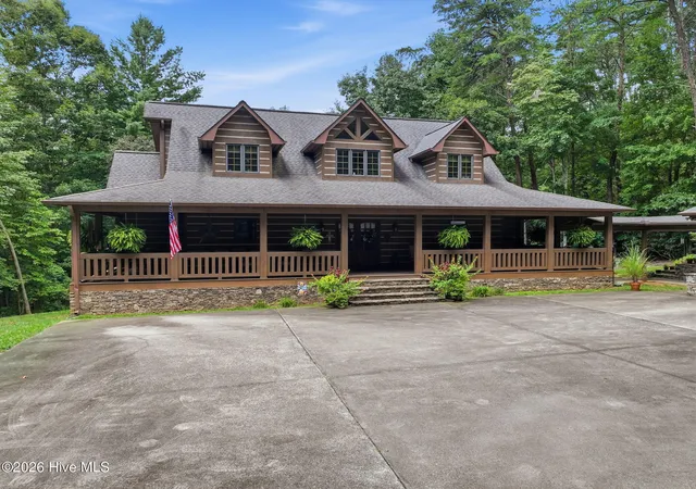 Photo 2 of Single family home for sale at 105 Double Branch Trl, Murphy, NC 28906 | MLS# 100597650 | Listing updated on 2026-08-20