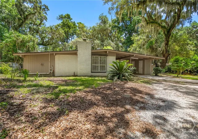 Photo 3 of Single family home for sale at 163 North Dr, Savannah, GA 31406 | MLS# SA360473 | Listing updated on 2026-09-05
