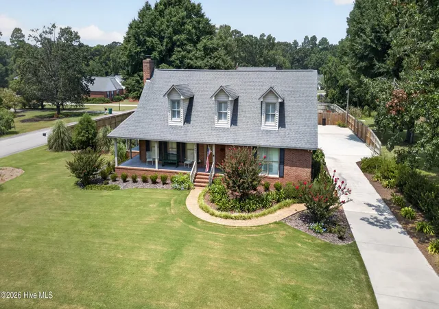 Photo 3 of Single family home for sale at 1607 E Tavelle Ln, Beech Island, SC 29842 | MLS# 98257049 | Listing updated on 2026-08-26