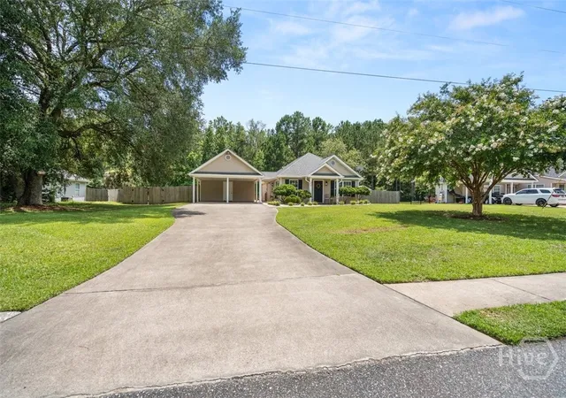 32nd image of 210 Lindsey Dr, Richmond Hill, GA 31324 | MLS# SA359224