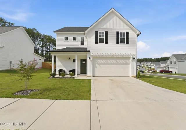 Photo 1 of Single family home for sale at 621 Chambers Dr, Southern Pines, NC 28387 | MLS# 100595306 | Listing updated on 2026-08-19
