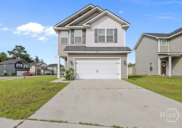 Photo 1 of Single family home for sale at 618 Fairview Cir, Hinesville, GA 31313 | MLS# SA356794 | Listing updated on 2026-08-19