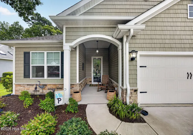 Photo 2 of Single family home for sale at 8845 Lansdowne Dr Nw, Calabash, NC 28467 | MLS# 100599372 | Listing updated on 2026-08-27