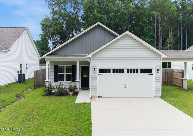 Photo 1 of Single family home for sale at 1137 Dan Owen Dr, Hampstead, NC 28443 | MLS# 100593072 | Listing updated on 2026-09-25