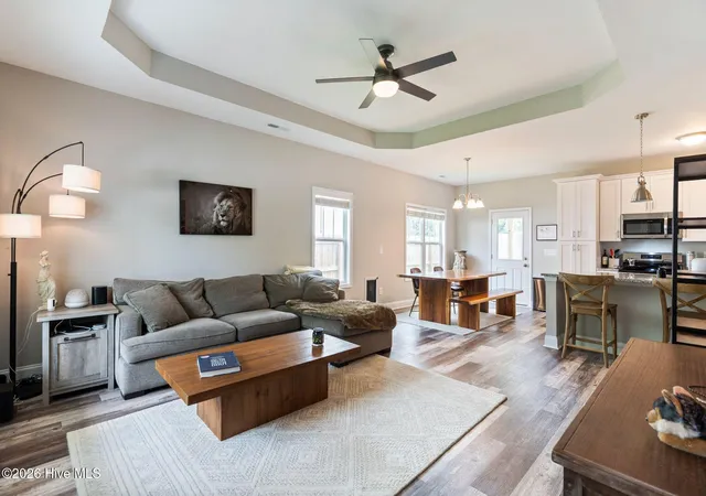 Photo 4 of Single family home for sale at 1137 Dan Owen Dr, Hampstead, NC 28443 | MLS# 100593072 | Listing updated on 2026-09-25