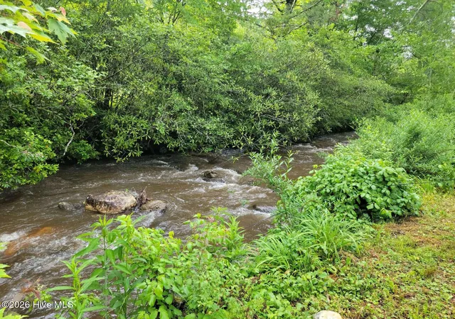 Photo 1 of Land for sale at 000 Davis Creek Rd, Murphy, NC 28906 | MLS# 100599051 | Listing updated on 2026-08-27