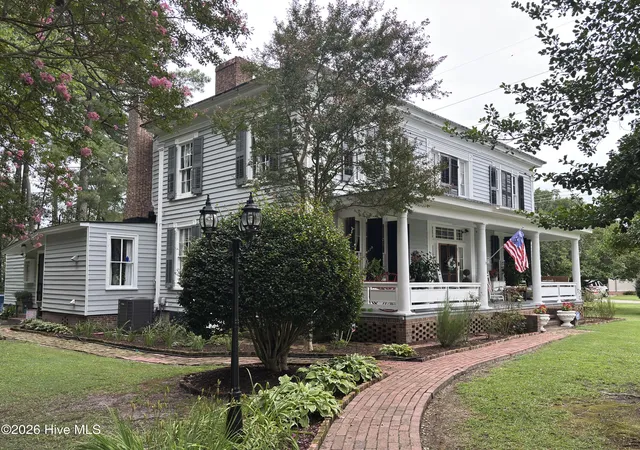 Photo 3 of Single family home for sale at 333 Jay Trl, Murfreesboro, NC 27855 | MLS# 100591911 | Listing updated on 2026-08-19