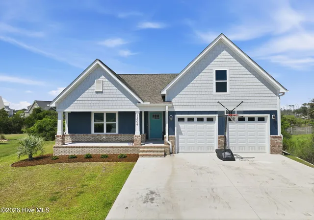 Photo 1 of Single family home for sale at 1504 Mainsail Rd, Morehead City, NC 28557 | MLS# 100597161 | Listing updated on 2026-09-20