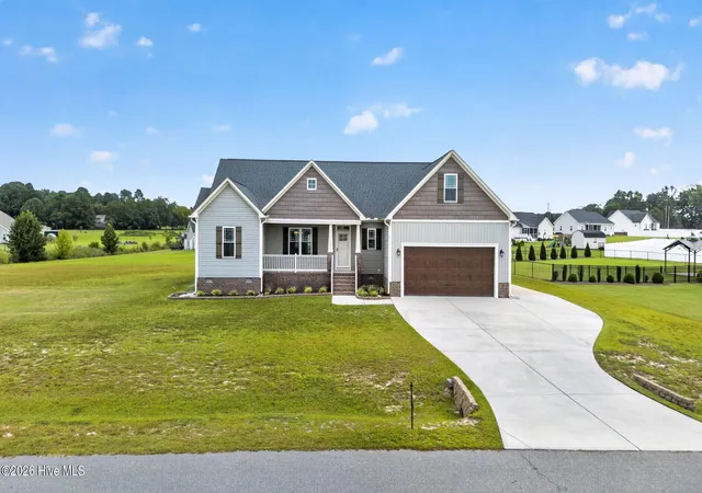 Photo 2 of Single family home for sale at 156 Clipper Ln, Smithfield, NC 27577 | MLS# 100593848 | Listing updated on 2026-09-09