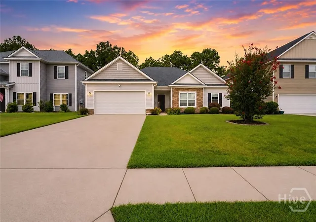 Photo 1 of Single family home for sale at 128 Waverly Way, Savannah, GA 31407 | MLS# SA361990 | Listing updated on 2026-08-27