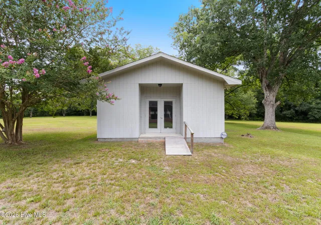 Photo 2 of Single family home for sale at 312 N Mitchell Frd Rd, Clarkton, NC 28433 | MLS# 100589290 | Listing updated on 2026-08-19