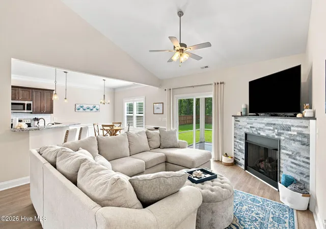 Photo 2 of Single family home for sale at 7189 Old Stump Dr Se, Leland, NC 28451 | MLS# 100596224 | Listing updated on 2026-09-13
