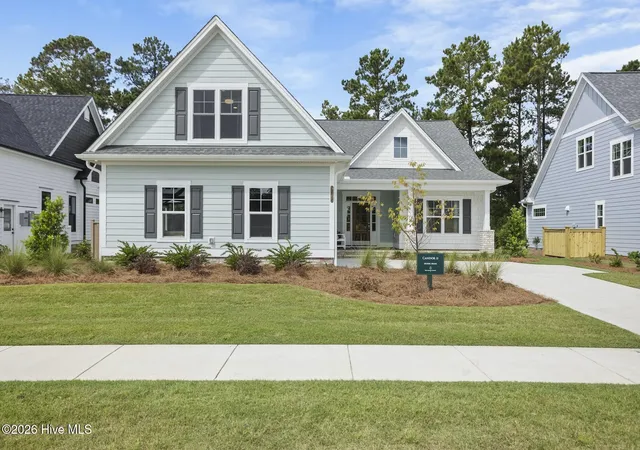 Photo 1 of Single family home for sale at 9165 Crossbill Dr, Leland, NC 28451 | MLS# 100594003 | Listing updated on 2026-09-07