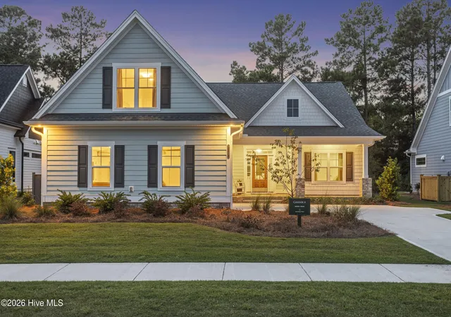 Photo 2 of Single family home for sale at 9165 Crossbill Dr, Leland, NC 28451 | MLS# 100594003 | Listing updated on 2026-09-07