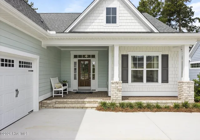 Photo 4 of Single family home for sale at 9165 Crossbill Dr, Leland, NC 28451 | MLS# 100594003 | Listing updated on 2026-09-07