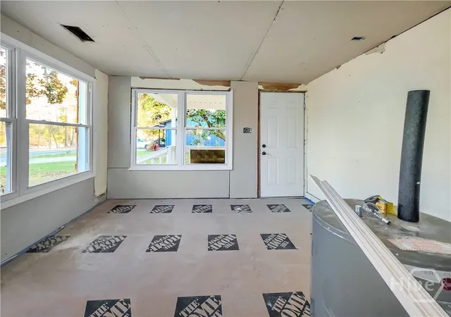 Photo 2 of Single family home for sale at 819 S Railroad Ave, Springfield, GA 31329 | MLS# SA352088 | Listing updated on 2026-08-19