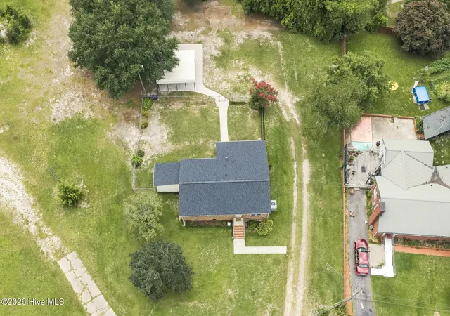 Photo 2 of Single family home for sale at 1020 Laurel Ave, Rockingham, NC 28379 | MLS# 100594779 | Listing updated on 2026-08-31