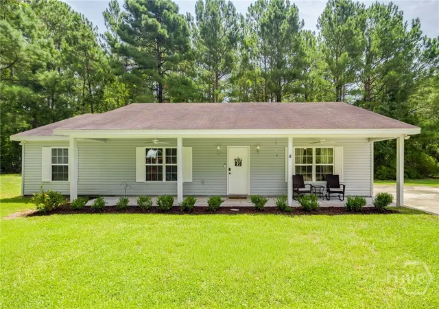 Photo 1 of Single family home for sale at 1527 Redfish Dr Se, Darien, GA 31305 | MLS# SA361004 | Listing updated on 2026-08-27