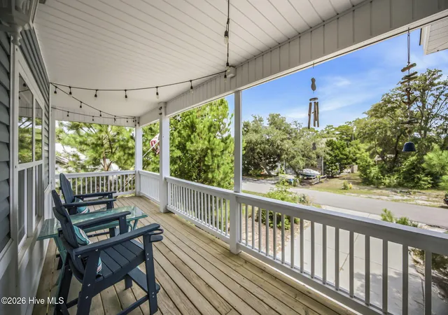 Photo 4 of Single family home for sale at 147 NW 11th Street, Oak Island, NC 28465 | MLS# 100597469 | Listing updated on 2026-09-01