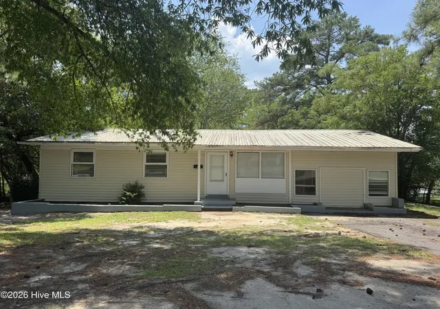Photo 1 of Single family home for sale at 1114 Oak Ave, Rockingham, NC 28379 | MLS# 100589949 | Listing updated on 2026-08-27