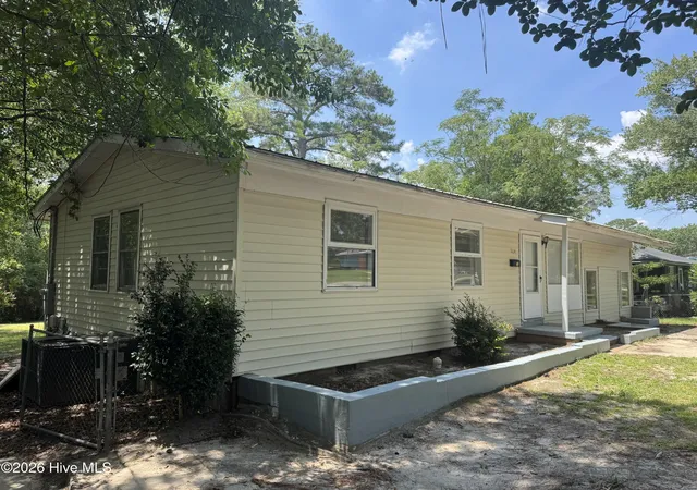 Photo 2 of Single family home for sale at 1114 Oak Ave, Rockingham, NC 28379 | MLS# 100589949 | Listing updated on 2026-08-27