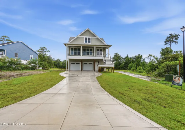 Photo 3 of Single family home for sale at 316 Landon Ln, Sneads Ferry, NC 28460 | MLS# 100547344 | Listing updated on 2026-08-19