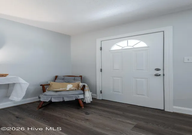 Photo 4 of Single family home for sale at 115 Trent Cir, Greenville, NC 27834 | MLS# 100592895 | Listing updated on 2026-09-09