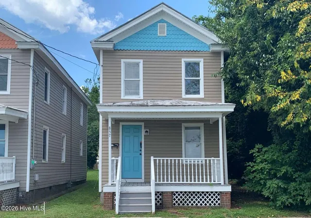 Photo 1 of Single family home for sale at 857 Pasteur St, New Bern, NC 28560 | MLS# 100590226 | Listing updated on 2026-09-09