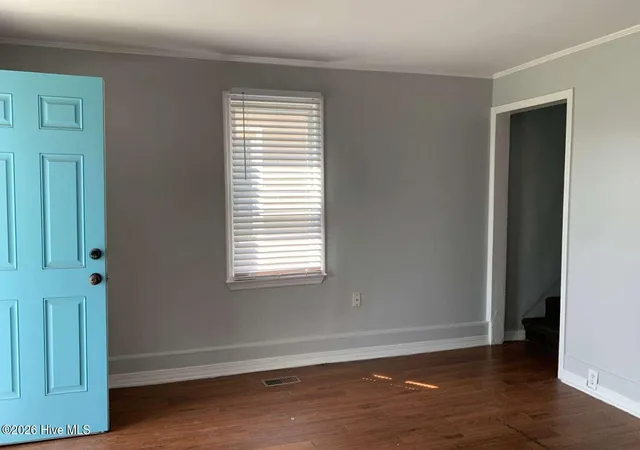 Photo 2 of Single family home for sale at 857 Pasteur St, New Bern, NC 28560 | MLS# 100590226 | Listing updated on 2026-09-09
