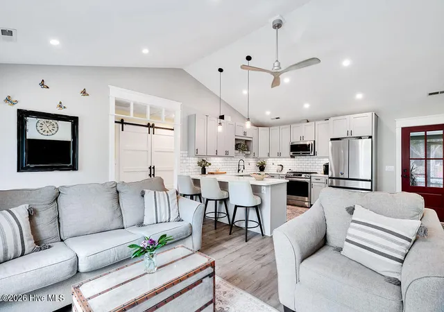 Photo 4 of Single family home for sale at 1139 E Leonard St, Southport, NC 28461 | MLS# 100597990 | Listing updated on 2026-09-15