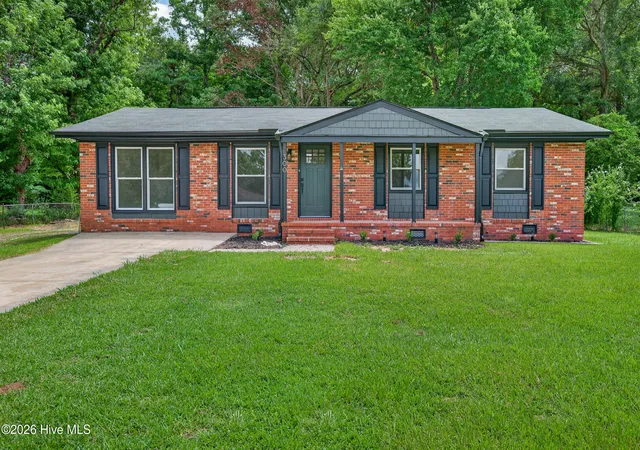 Single family home for sale at 300 Walnut Dr, Jacksonville, NC 28540 | MLS# 100594307