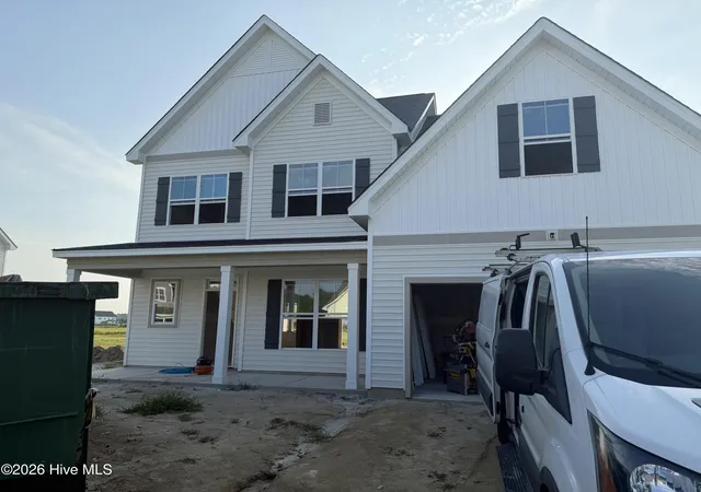 Single family home for sale at 823 Tupelo Tree Dr, Hubert, NC 28539 | MLS# 100599169 | Listing updated on 2026-08-28