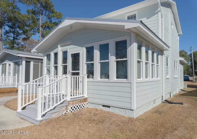 Photo 1 of Single family home for sale at 77 Frye Landing, Elizabethtown, NC 28337 | MLS# 100545753 | Listing updated on 2026-08-19