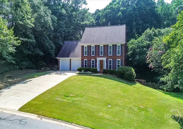 Photo 2 of Single family home for sale at 121 Ashbrook Dr, Athens, GA 30605 | MLS# CL361634 | Listing updated on 2026-09-08