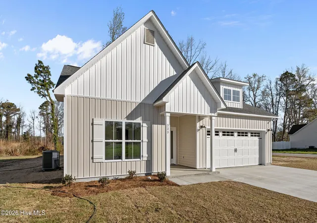 Photo 2 of Single family home for sale at 333 Mangrove Ct, Ayden, NC 28513 | MLS# 100548674 | Listing updated on 2026-08-19