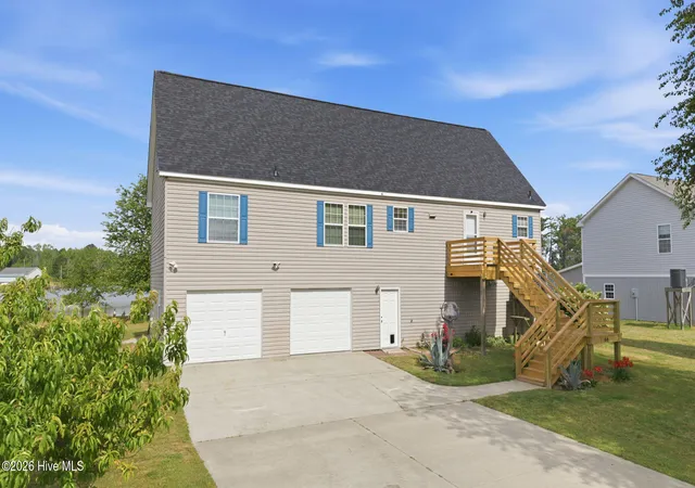 Photo 3 of Single family home for sale at 66 Warrens Way, Chocowinity, NC 27817 | MLS# 100571752 | Listing updated on 2026-08-19