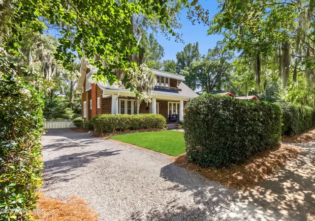 Photo 2 of Single family home for sale at 414 Northern Blvd, Wilmington, NC 28401 | MLS# 100597188 | Listing updated on 2026-09-14