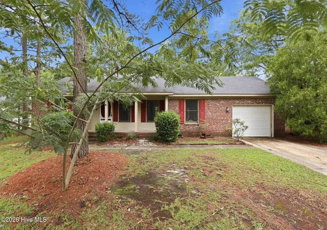 Photo 1 of Single family home for sale at 924 E Winds Ln, Fayetteville, NC 28311 | MLS# 100594374 | Listing updated on 2026-09-01