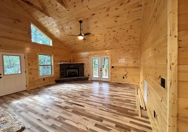 Photo 4 of Single family home for sale at 83 Noelles Pass, Murphy, NC 28906 | MLS# 98525331 | Listing updated on 2026-08-23