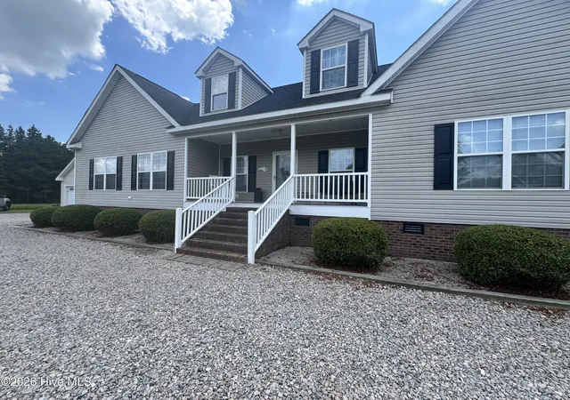 Photo 3 of Single family home for sale at 4424 Yank Rd, Wilson, NC 27893 | MLS# 100598049 | Listing updated on 2026-09-14