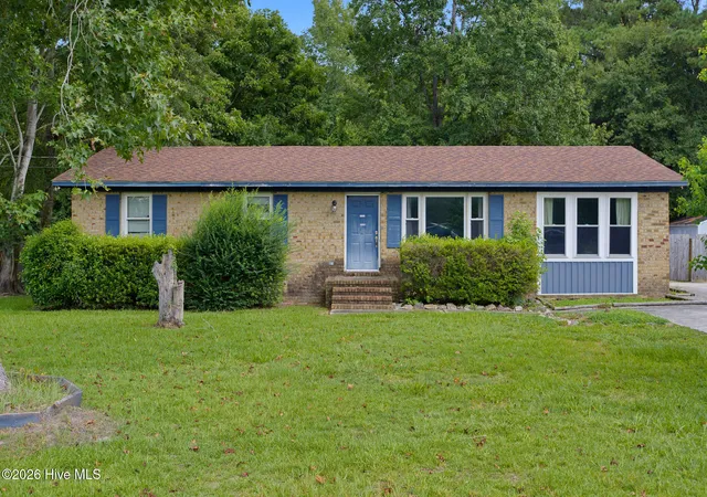 Photo 2 of Single family home for sale at 1406 Onslow Pines Rd, Jacksonville, NC 28540 | MLS# 100597575 | Listing updated on 2026-09-30