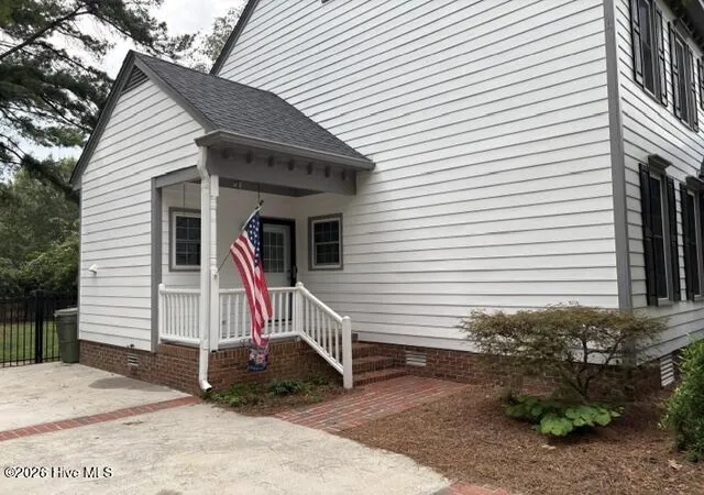 Photo 4 of Single family home for sale at 2207 Foxcroft Rd NW, Wilson, NC 27896 | MLS# 100591679 | Listing updated on 2026-08-31
