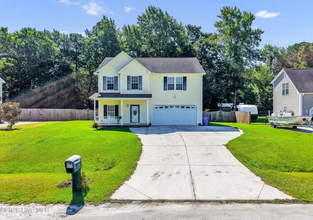 Photo 2 of Single family home for sale at 213 Rudolph Ln, Hubert, NC 28539 | MLS# 100593405 | Listing updated on 2026-09-05
