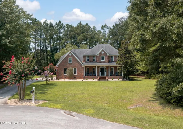 Photo 2 of Single family home for sale at 2003 Grenville Ct, Trent Woods, NC 28562 | MLS# 100591041 | Listing updated on 2026-08-20