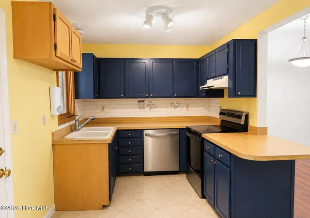 Photo 4 of Townhouse for sale at (Undisclosed), New Bern, NC 28560 | MLS# 100592917 | Listing updated on 2026-09-21