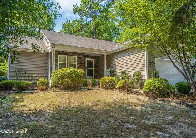 Photo 2 of Single family home for sale at 17 Cypress Ln, Pinehurst, NC 28374 | MLS# 100599261 | Listing updated on 2026-08-27
