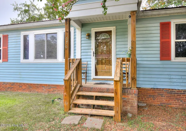 Photo 2 of Single family home for sale at 676 Lorraine Dr, North Augusta, SC 29841 | MLS# 100592511 | Listing updated on 2026-08-19