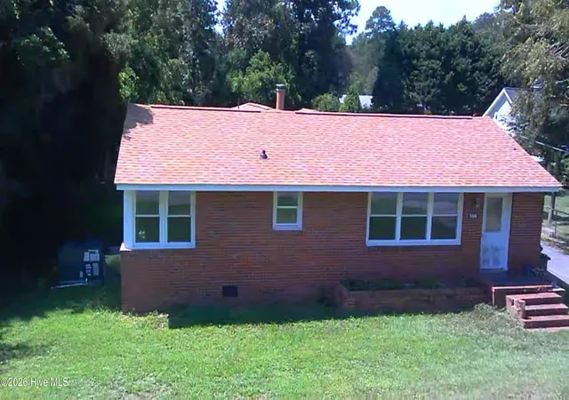 Photo 2 of Single family home for sale at 5806 Roseland Dr, Wilmington, NC 28409 | MLS# 100597517 | Listing updated on 2026-09-11